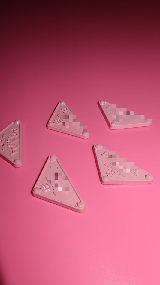 Pink P
